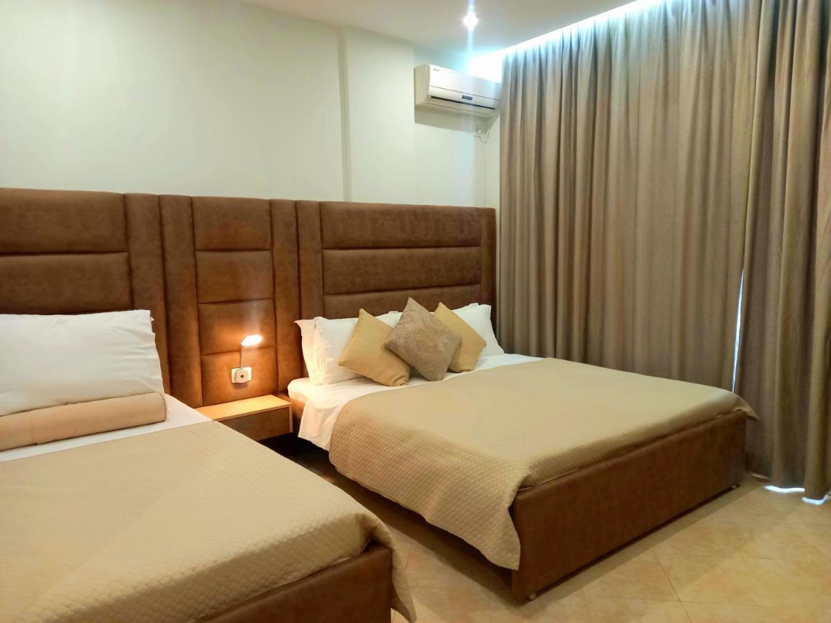 Hotel Relax Dhërmi Eksteriør bilde