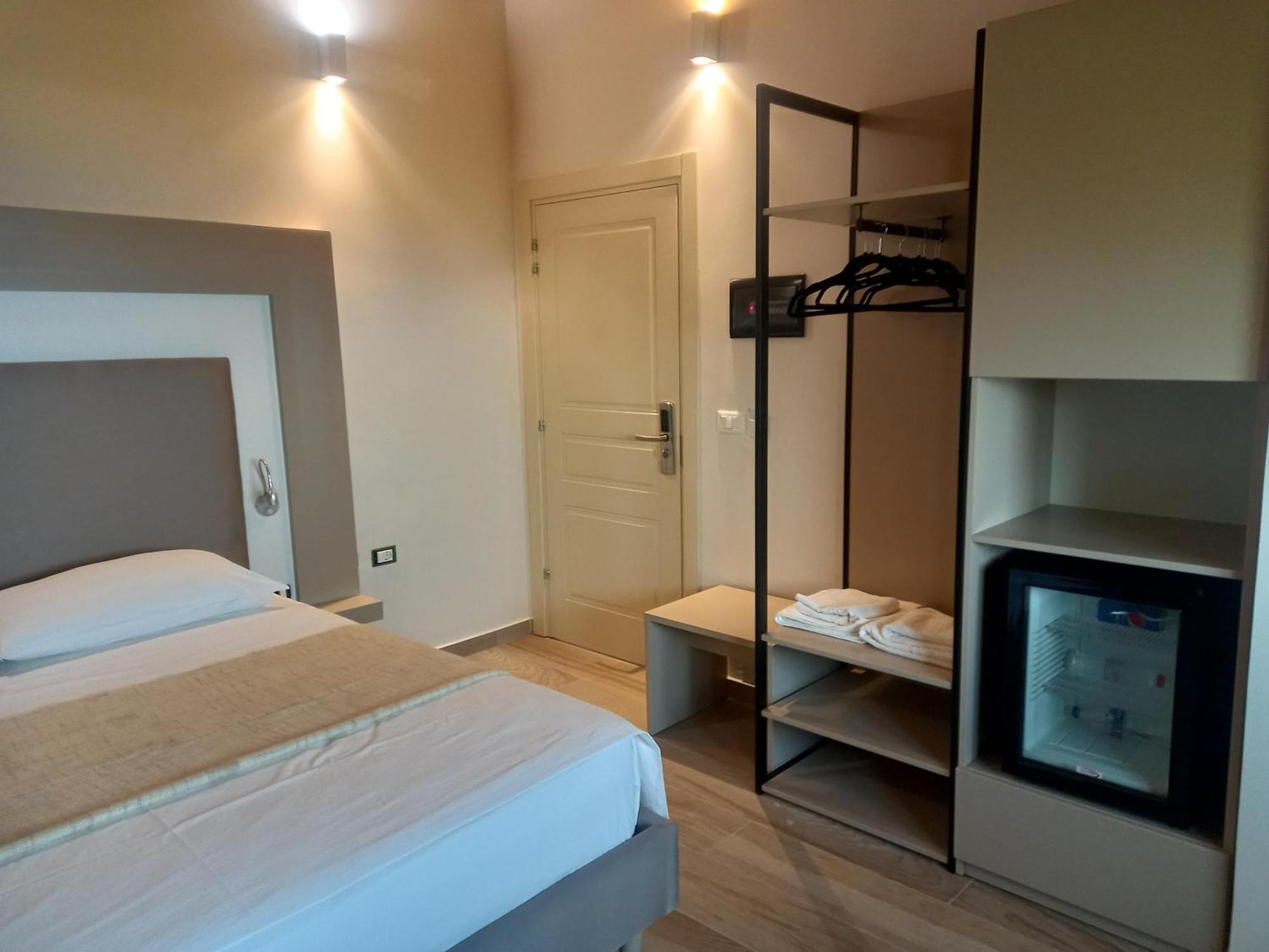 Hotel Relax Dhërmi Eksteriør bilde