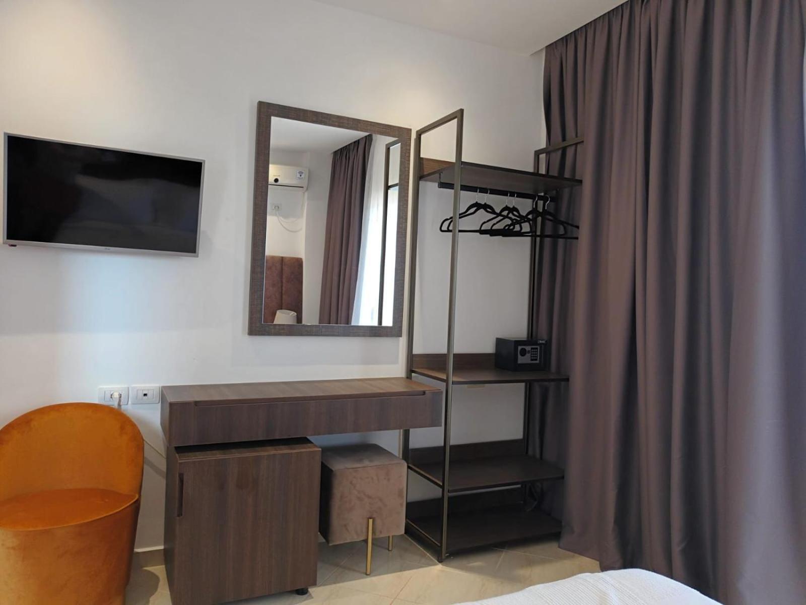 Hotel Relax Dhërmi Eksteriør bilde